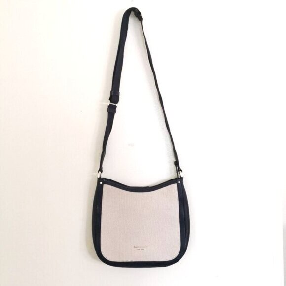 NWOT Kate Spade Roulette Canvas Medium Messenger Bag 7"H x 7.8"W x 3"D - Picture 3 of 12